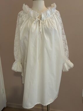 Vtg Victoria’s Secret Cotton Lacey Peasant Relaxed Slip cottagegore style Size S